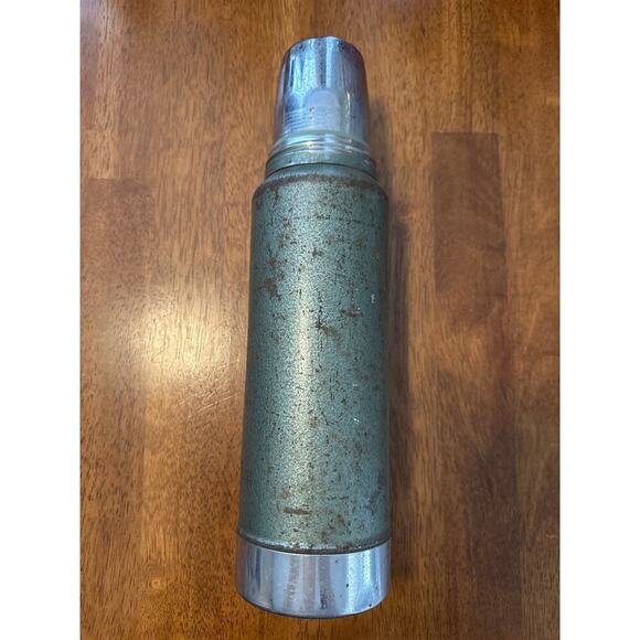 Vintage Aladdin Stanley A-944DH quart green steel thermos - Picture 2 of 6